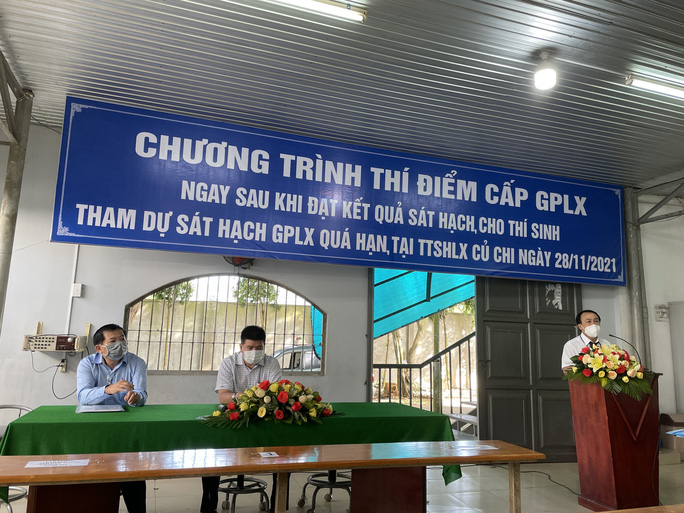 Hôm nay, thí điểm cấp Giấy phép lái xe tại chỗ sau khi sát hạch - Ảnh 1.